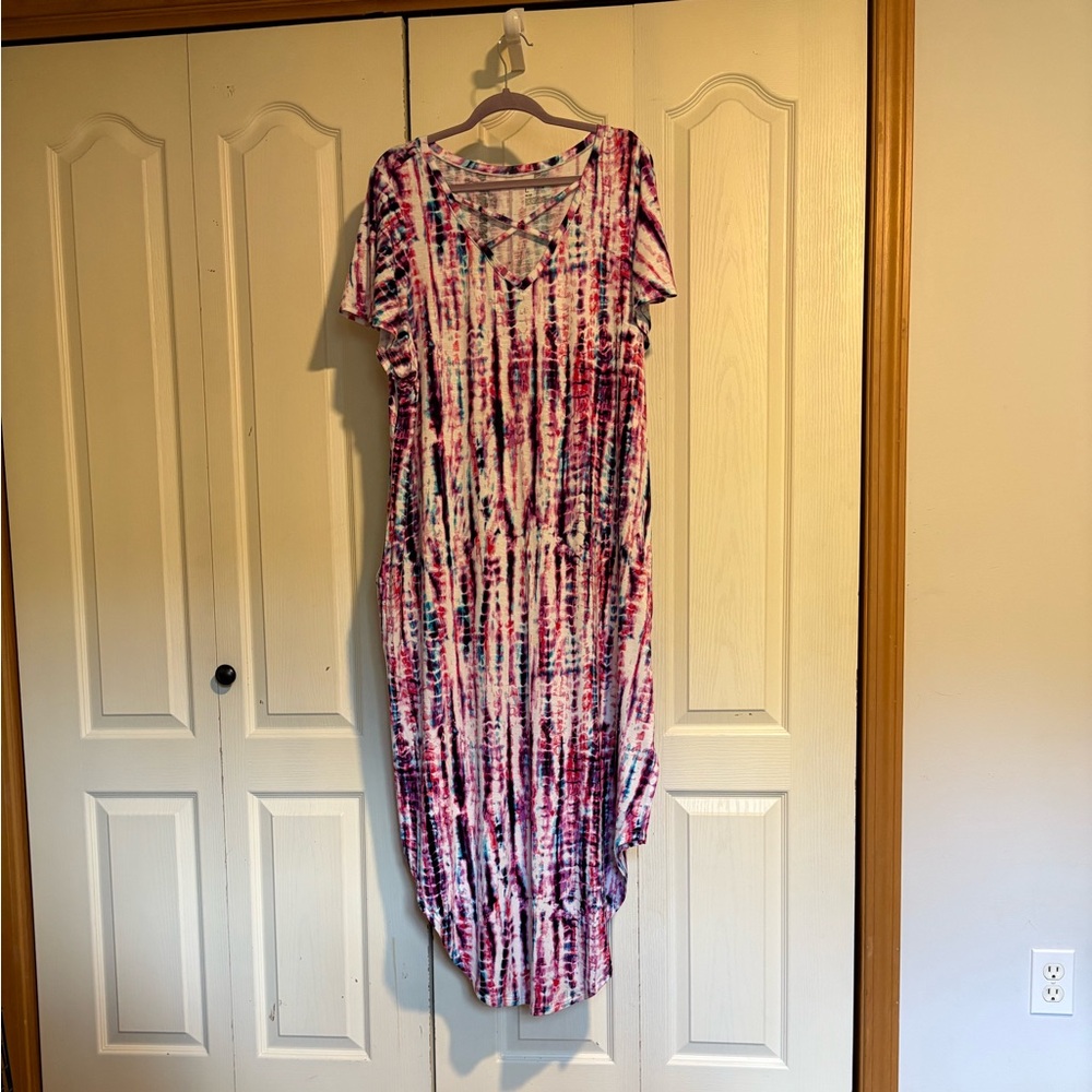 #115 Like New Livi Maxi Dress Size 18/20